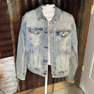 LuLaRoe Light Wash Denim Jacket size Large